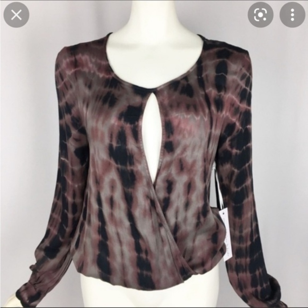 YOUNG FABULOUS AND BROKE TOP - small